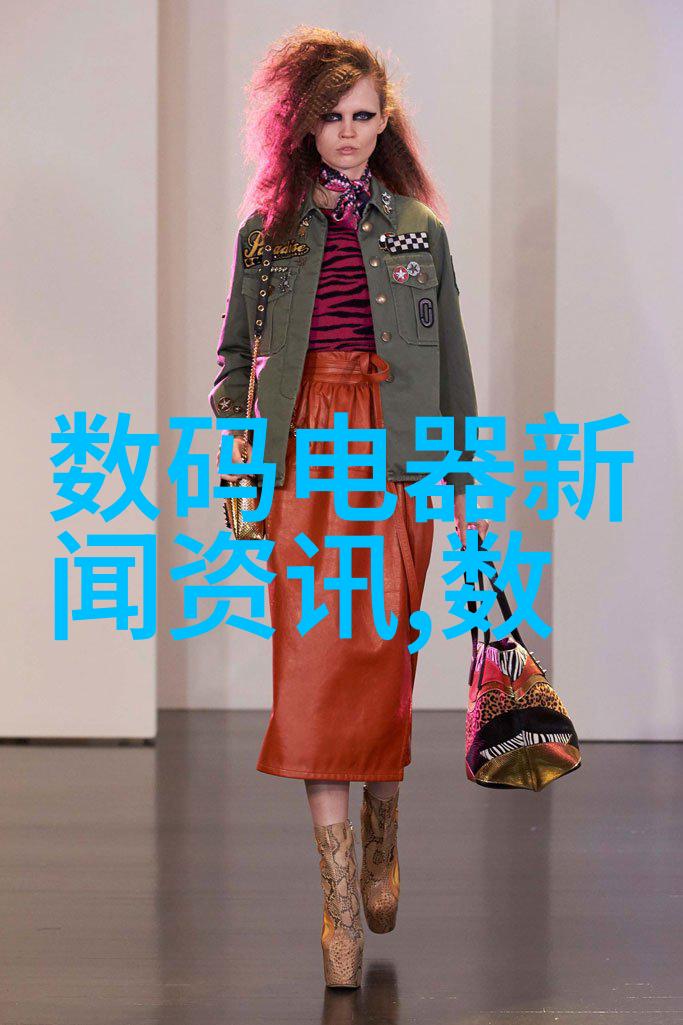 在重工环境下运作一个正常运行的2吨小型液压机需要怎样的保养计划