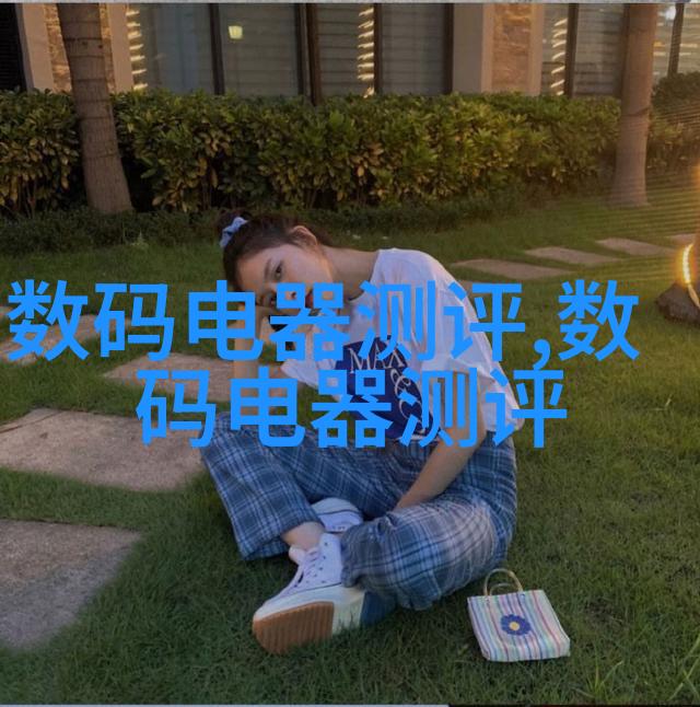 灰白色系小户型餐厨房