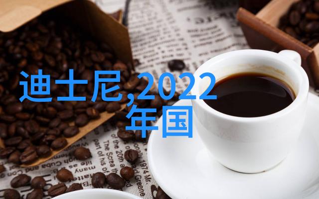 城市脉动流淌的钢铁与水的旋律