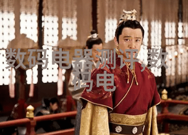 镜面铸影不锈钢小件的幻想雕塑
